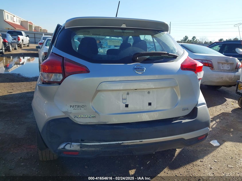 2019 NISSAN KICKS SR - 3N1CP5CU8KL544677