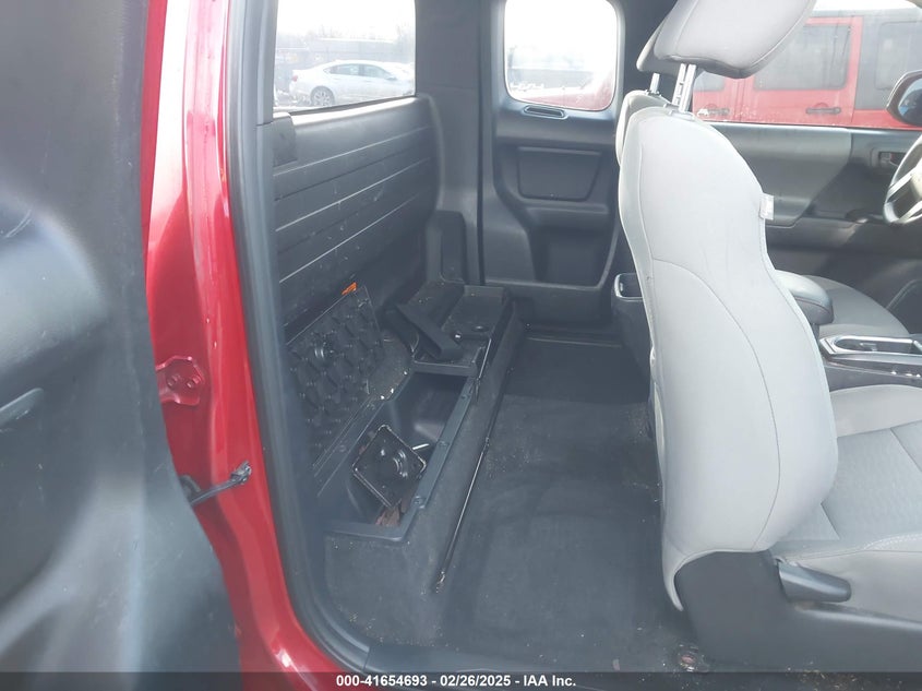 2018 TOYOTA TACOMA VIN: 5TFRX5GN5JX127708