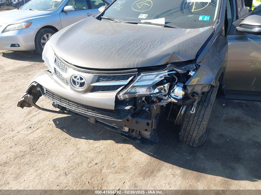 2013 TOYOTA RAV4 XLE - 2T3WFREV8DW008768