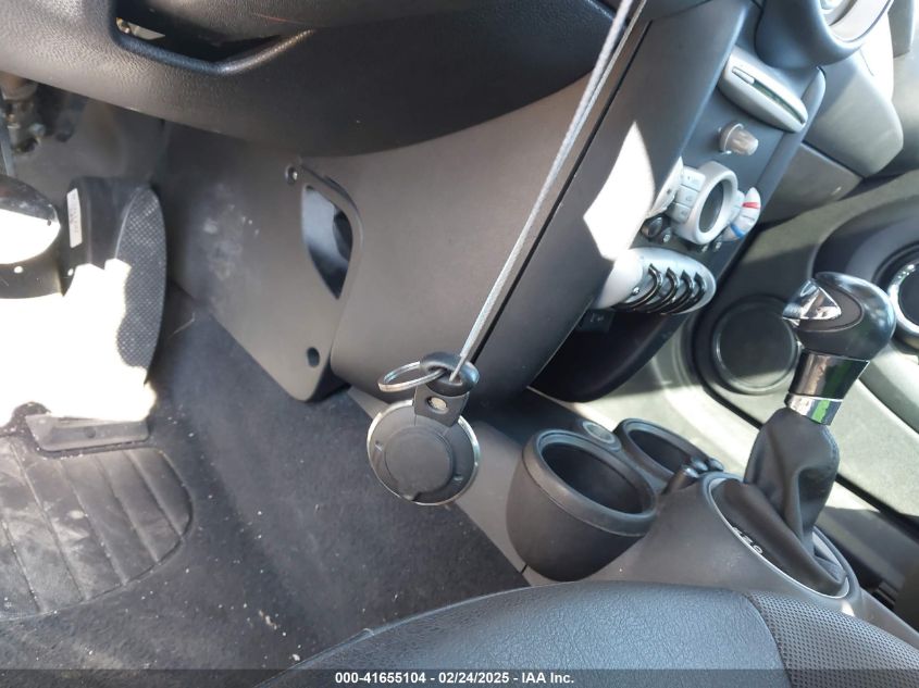 2010 Mini Cooper VIN: WMWMF3C59ATZ23728 Lot: 41655104