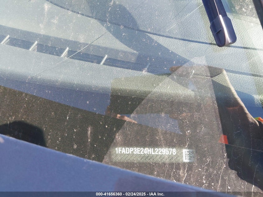 2017 Ford Focus S VIN: 1FADP3E24HL229578 Lot: 41656360
