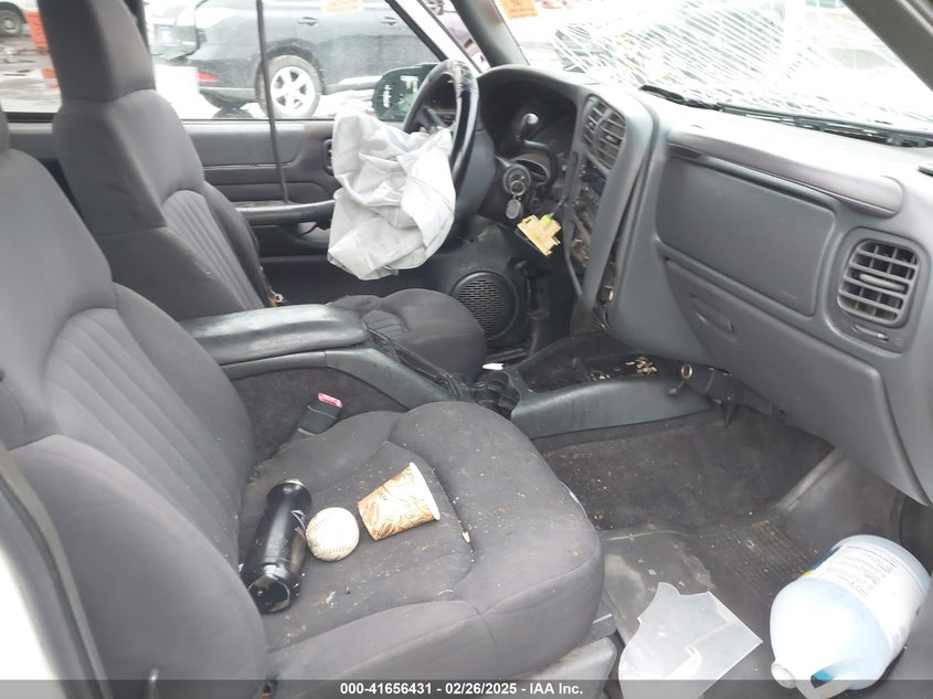 2003 Chevrolet S-10 Ls