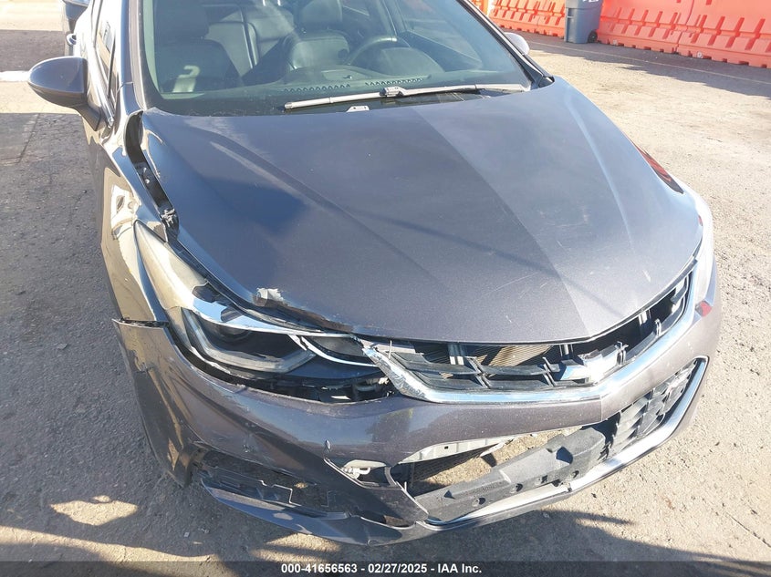 2017 CHEVROLET CRUZE VIN: 1G1BF5SM8H7111153