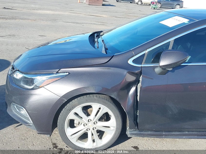 2017 CHEVROLET CRUZE VIN: 1G1BF5SM8H7111153