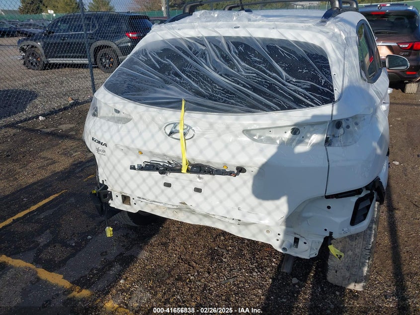 2021 HYUNDAI KONA SEL - KM8K22AAXMU647635