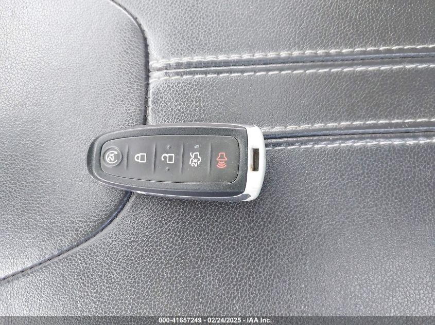 2013 Ford Focus Titanium VIN: 1FADP3J23DL150452 Lot: 41657249