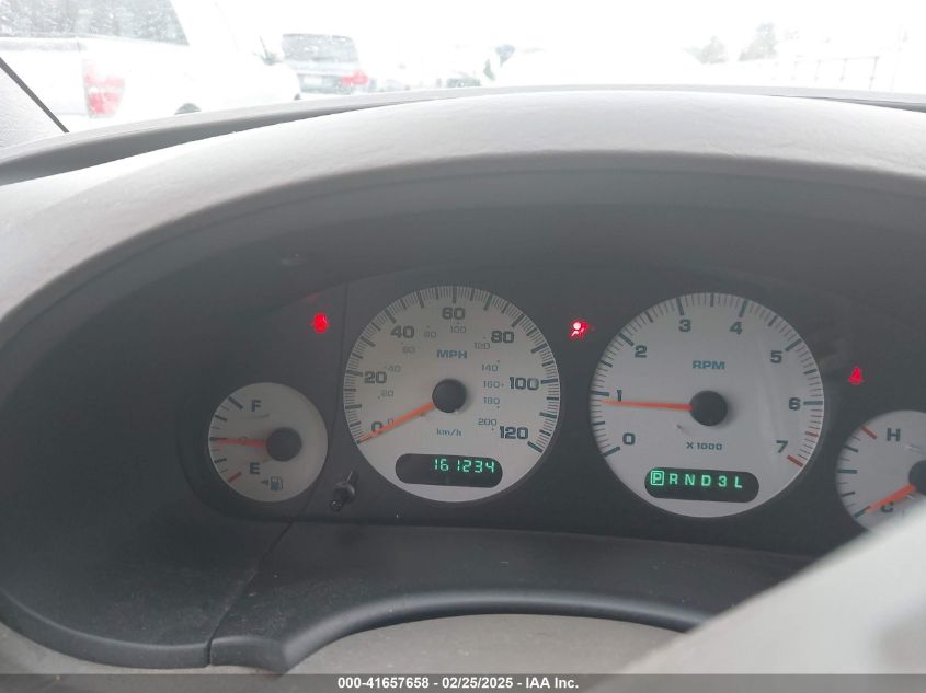 2002 Dodge Grand Caravan Sport VIN: 2B8GP44372R642872 Lot: 41657658