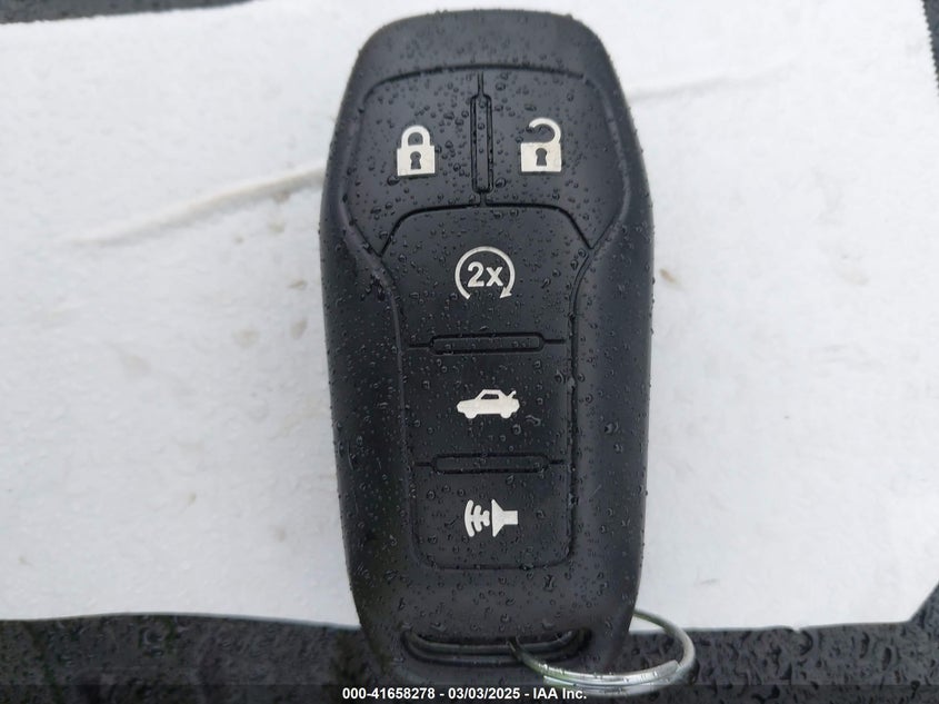 2016 FORD FUSION VIN: 3FA6P0K94GR113600