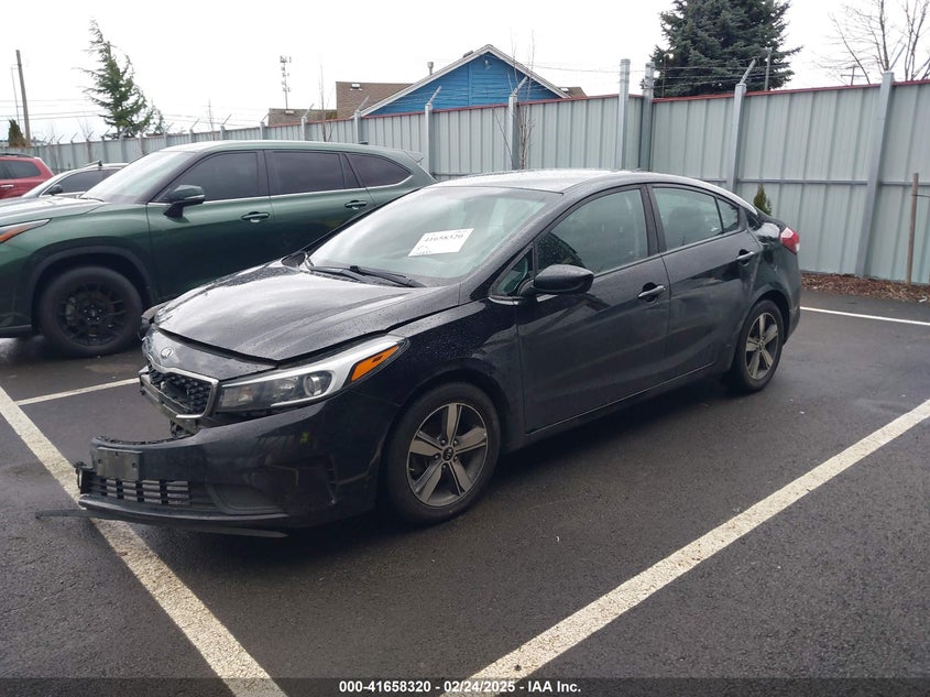 2018 KIA FORTE VIN: 3KPFL4A71JE261201