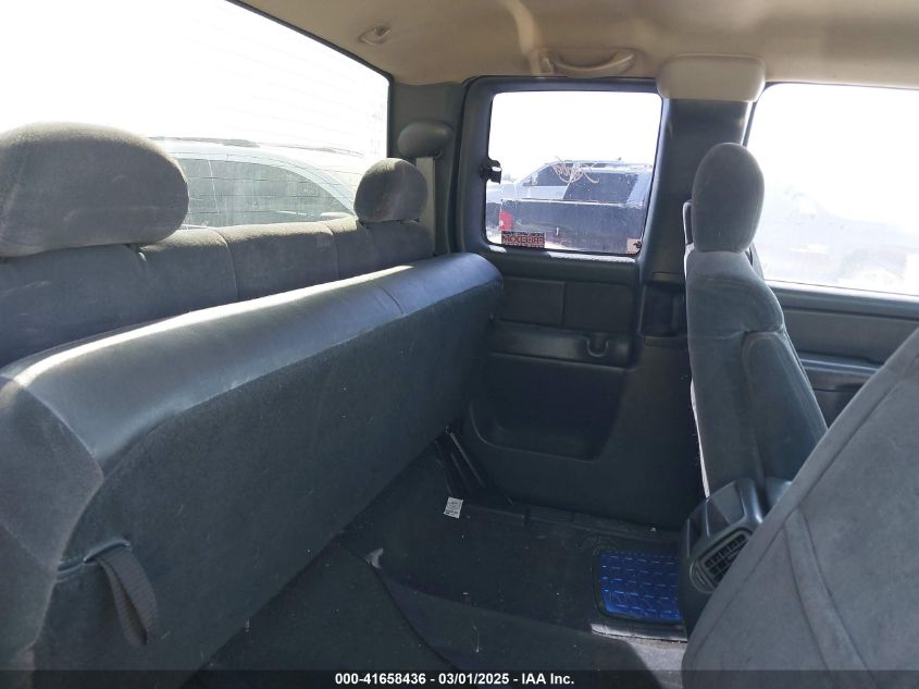 2000 Chevrolet Silverado 2500 Ls VIN: 1GCGC29U4YE401704 Lot: 41658436