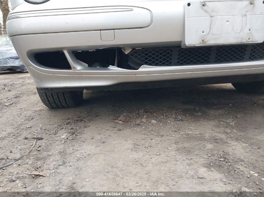 2001 Mercedes-Benz E 320 VIN: WDBJF65J51B246201 Lot: 41658647