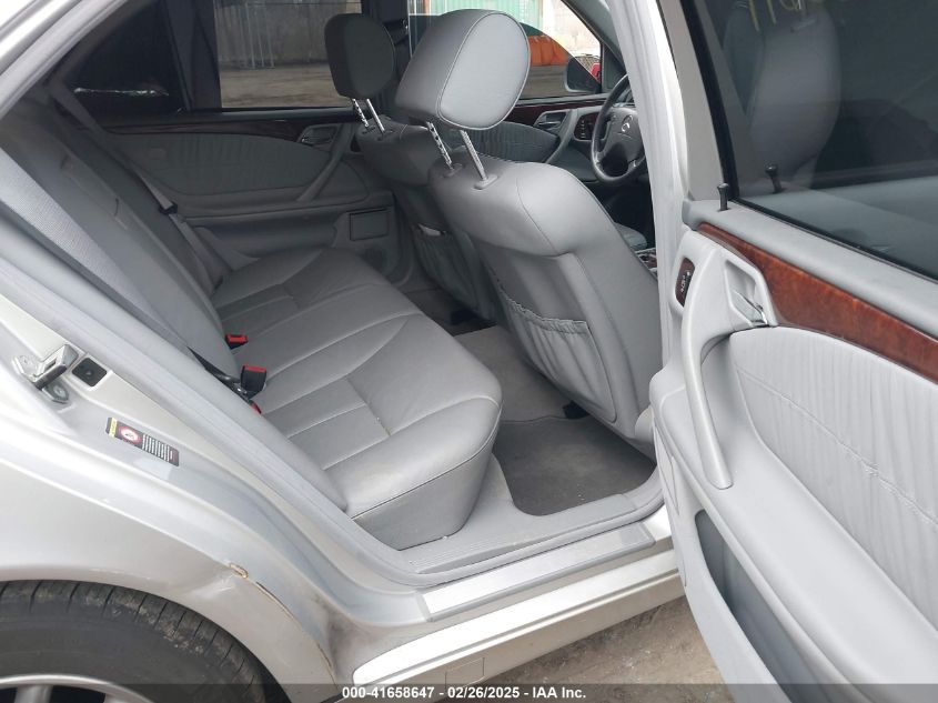 2001 Mercedes-Benz E 320 VIN: WDBJF65J51B246201 Lot: 41658647