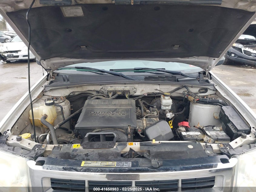 2010 FORD ESCAPE VIN: 1FMCU9DG7AKA62591