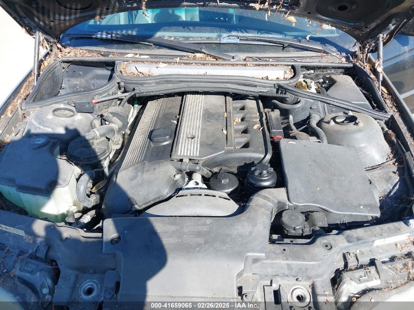 2005 BMW 330I VIN: WBAEV53445KM41495 Lot: 41659065