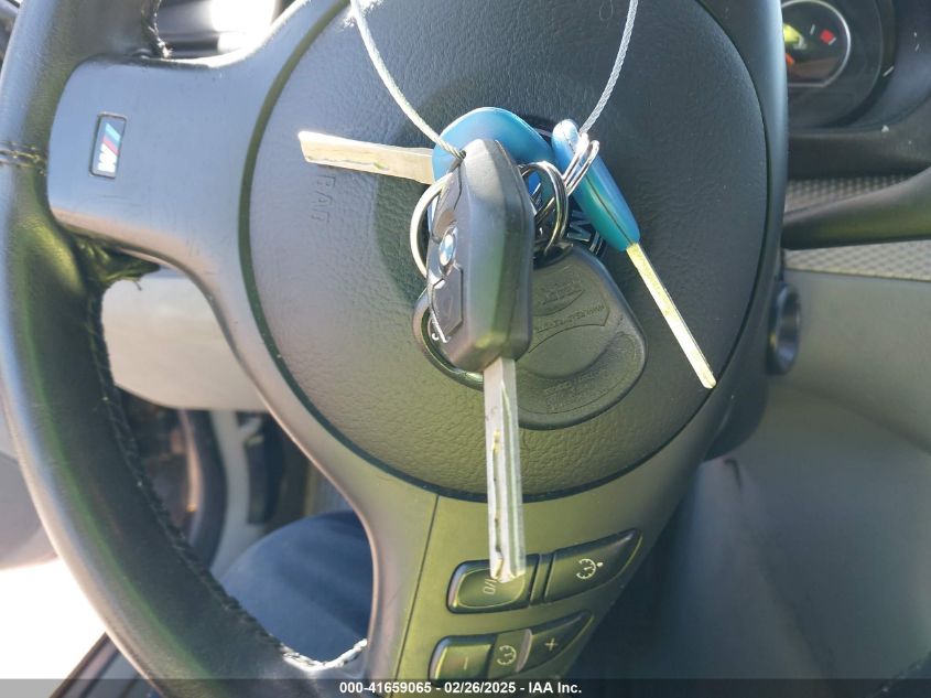 2005 BMW 330I VIN: WBAEV53445KM41495 Lot: 41659065