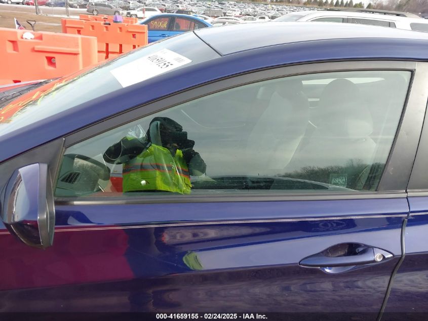 2012 Hyundai Elantra Gls VIN: 5NPDH4AE7CH086216 Lot: 41659155