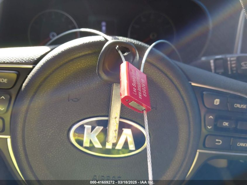 2018 Kia Optima Lx VIN: 5XXGT4L39JG258777 Lot: 43262989