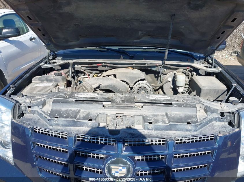 2007 Cadillac Escalade Standard VIN: 1GYEC63827R368794 Lot: 41659336