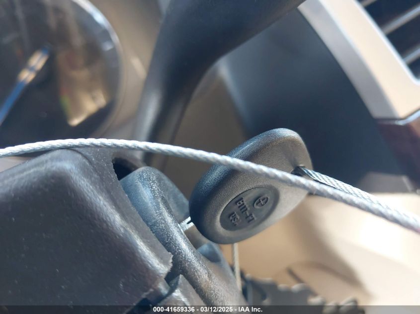 2007 Cadillac Escalade Standard VIN: 1GYEC63827R368794 Lot: 41659336