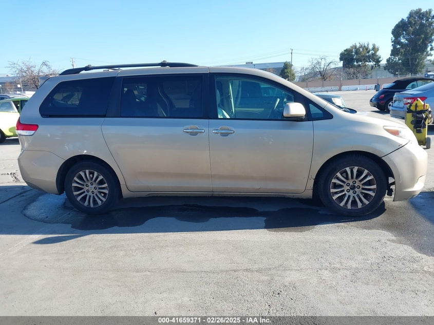 2011 TOYOTA SIENNA VIN: 5TDYK3DC4BS117034