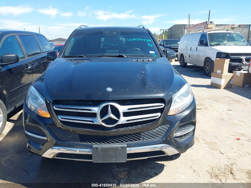 2017 MERCEDES-BENZ GLE 350 - 4JGDA5JB3HA945232