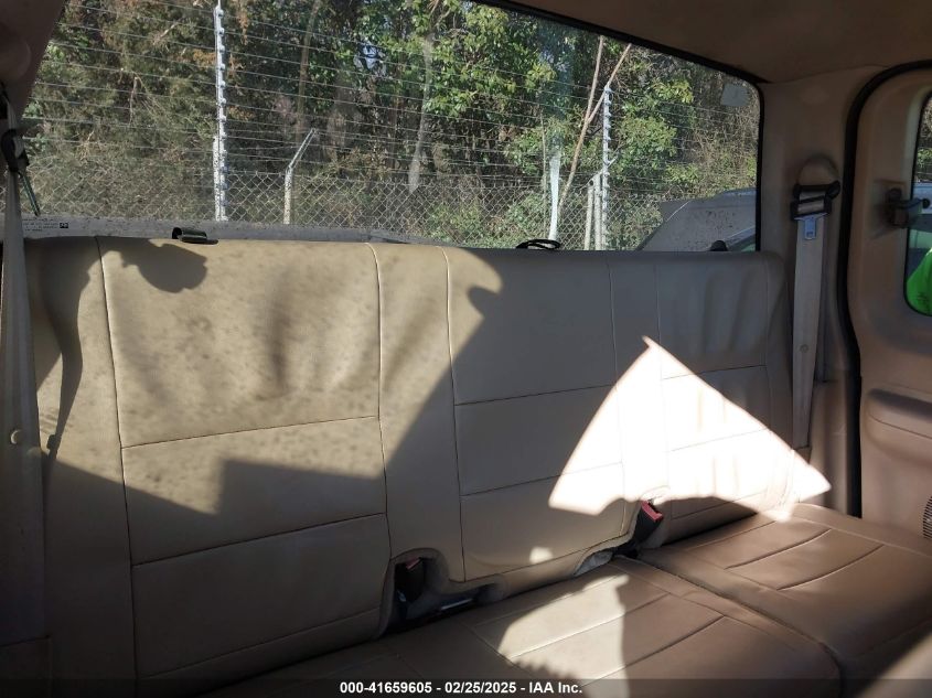 2003 Ford F-150 Lariat/Xl/Xlt VIN: 1FTRX18L23NA79055 Lot: 41659605