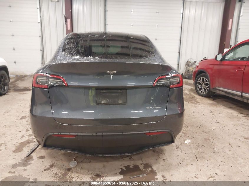 2023 Tesla Model Y Awd/Long Range Dual Motor All-Wheel Drive VIN: 7SAYGDEE7PA206096 Lot: 41659634