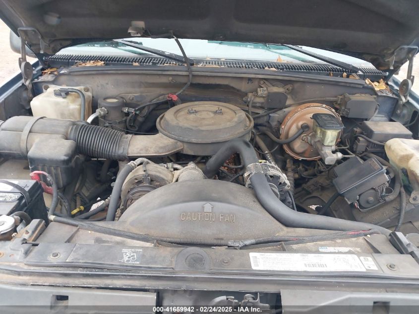 1995 Chevrolet Tahoe C1500 VIN: 1GNEC13K3SJ439116 Lot: 41659942