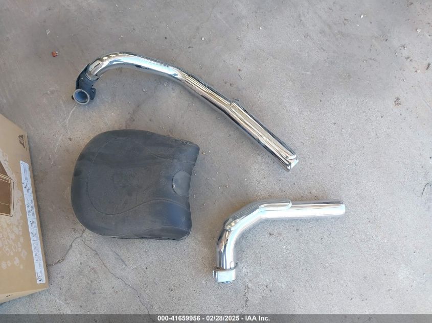 2001 Yamaha Xvs1100 VIN: JYAVP11E61A019130 Lot: 41659956