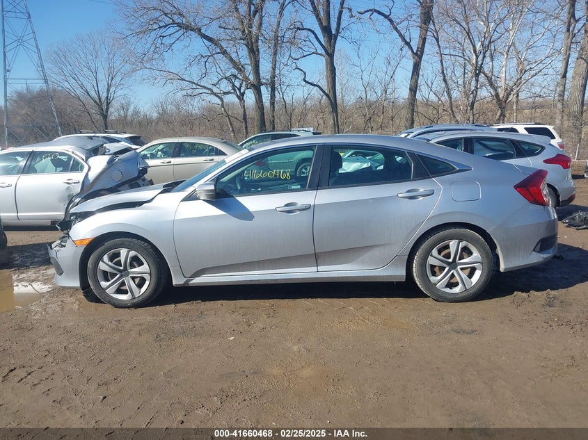 2018 HONDA CIVIC VIN: 19XFC2F5XJE025979