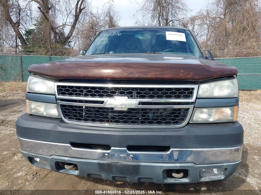2006 CHEVROLET SILVERADO 2500HD VIN: 1GCHK29U86E247566