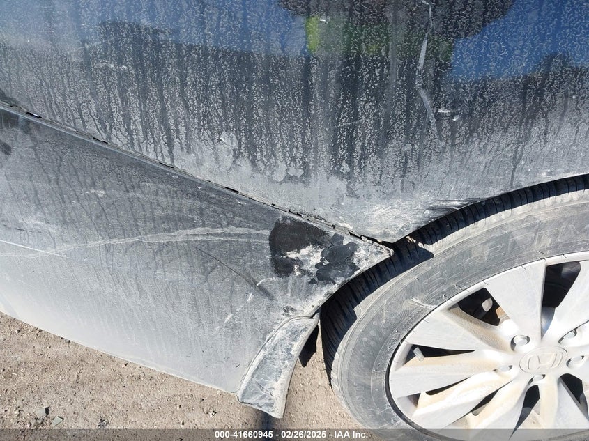 2013 HONDA ACCORD VIN: 1HGCR3F80DA006514