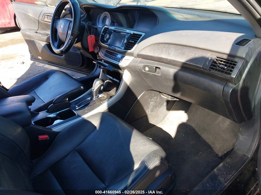2013 HONDA ACCORD VIN: 1HGCR3F80DA006514