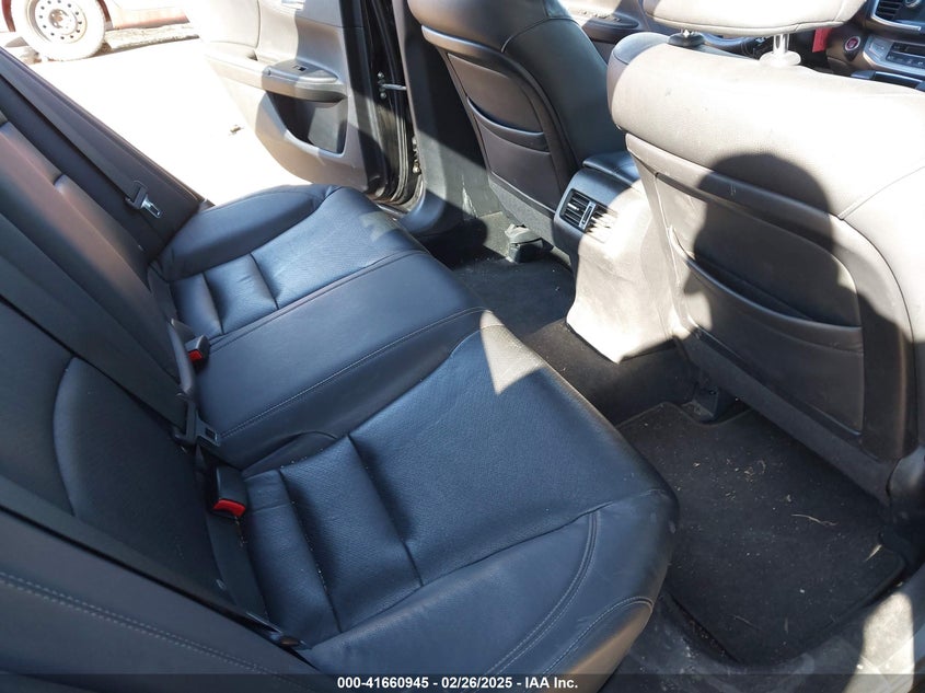 2013 HONDA ACCORD VIN: 1HGCR3F80DA006514