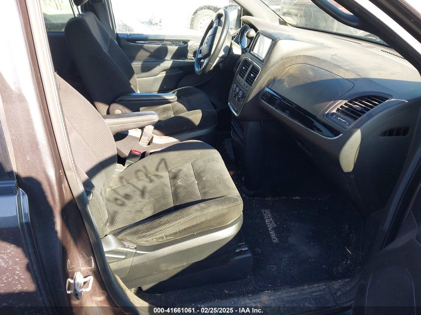 2014 DODGE GRAND CARAVAN VIN: 2C4RDGBG0ER459461