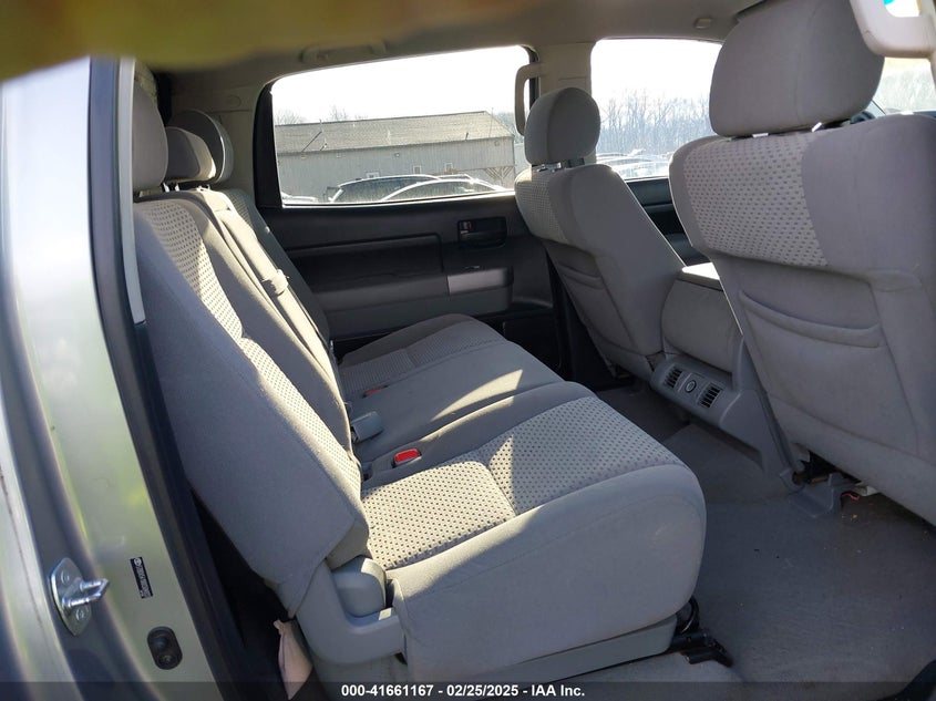 2008 TOYOTA TUNDRA VIN: 5TBDV541X8S504933