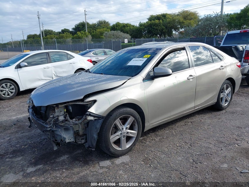 2016 TOYOTA CAMRY VIN: 4T4BF1FK1GR530682