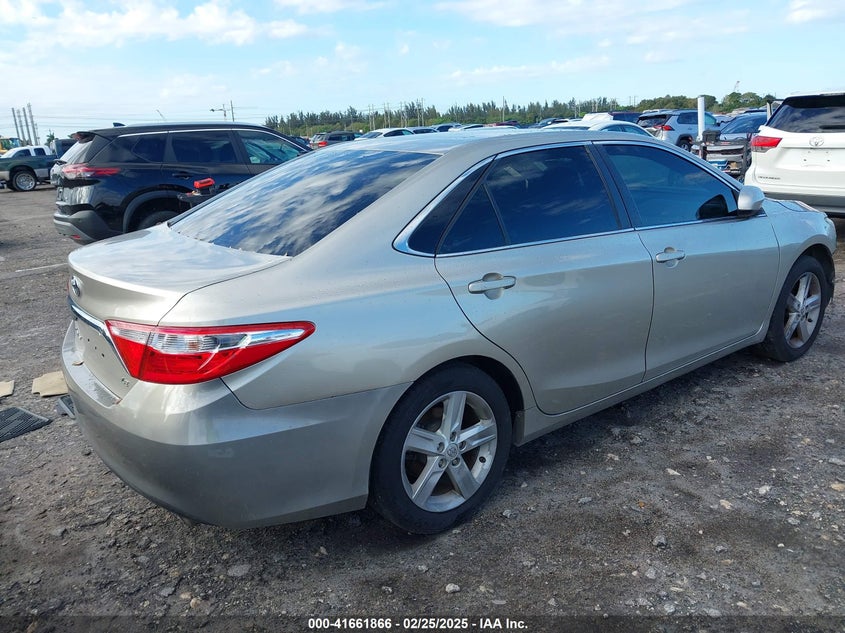 2016 TOYOTA CAMRY VIN: 4T4BF1FK1GR530682