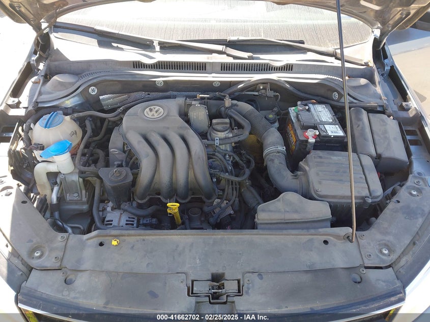 2015 VOLKSWAGEN JETTA VIN: 3VW1K7AJ4FM408423