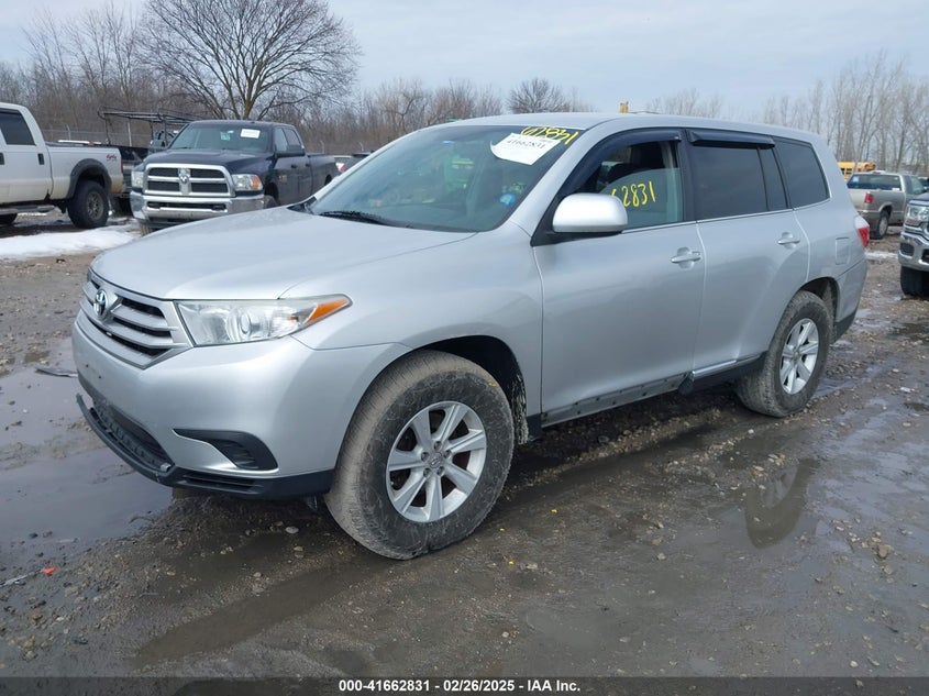2013 TOYOTA HIGHLANDER VIN: 5TDBK3EH8DS232867