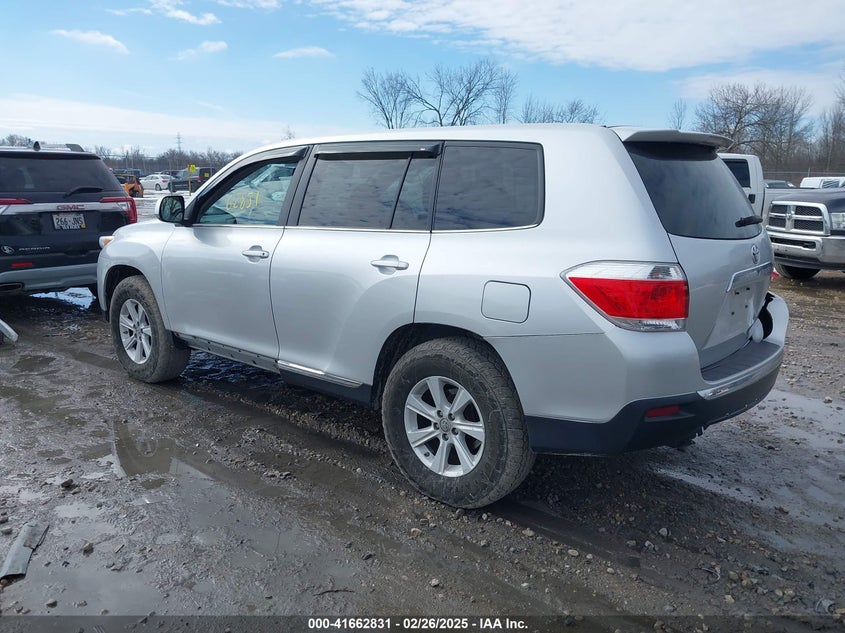 2013 TOYOTA HIGHLANDER VIN: 5TDBK3EH8DS232867