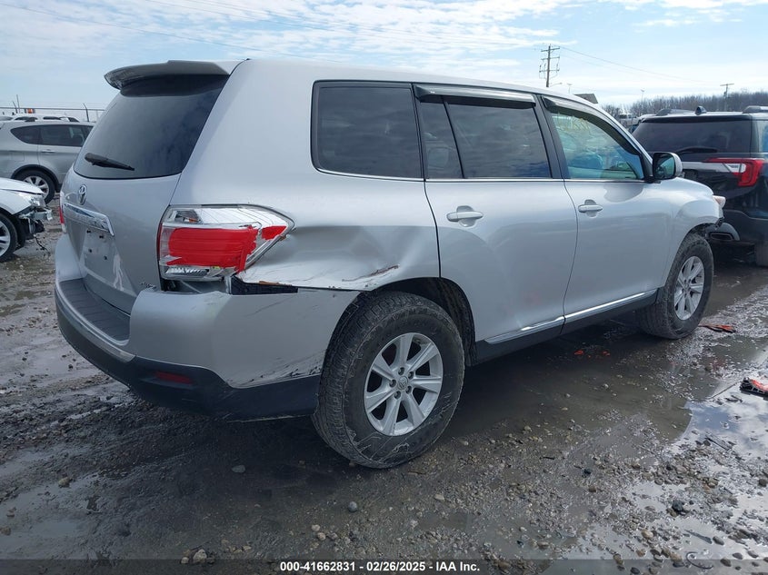 2013 TOYOTA HIGHLANDER VIN: 5TDBK3EH8DS232867
