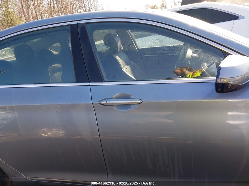 2015 HYUNDAI GENESIS 3.8 - KMHGN4JE7FU075843