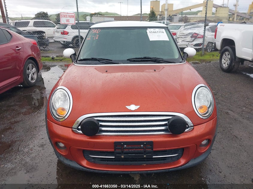 2012 MINI COOPER VIN: WMWSU3C5XCT257897