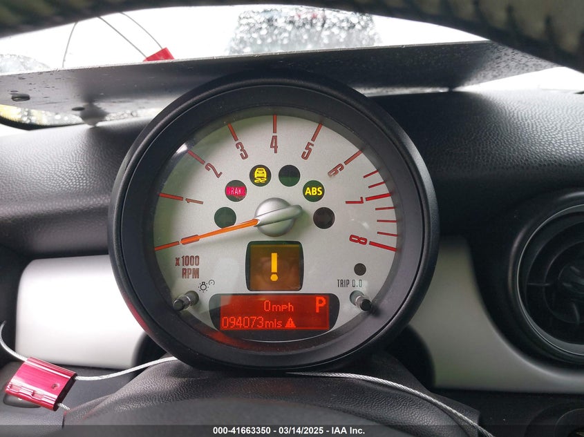 2012 MINI COOPER VIN: WMWSU3C5XCT257897