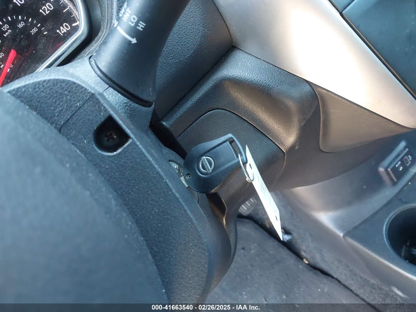 2019 NISSAN VERSA 1.6 SV - 3N1CN7APXKL826897