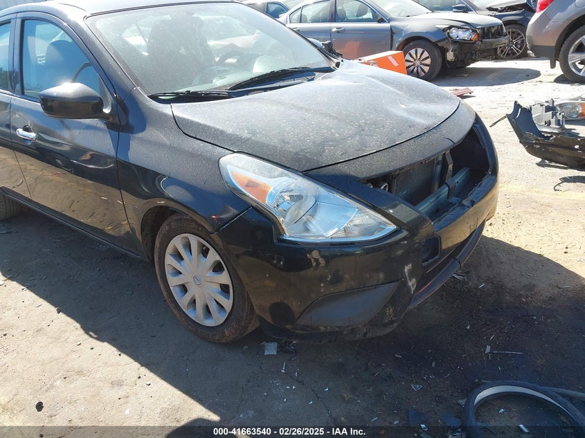 2019 NISSAN VERSA 1.6 SV - 3N1CN7APXKL826897