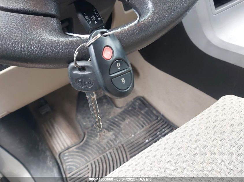 2008 Toyota Tundra Sr5 5.7L V8 VIN: 5TFBV54158X053502 Lot: 41663660