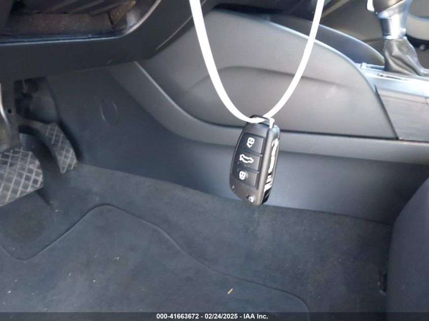 2017 Audi A3 2.0T Premium VIN: WAUAUGFF6H1027557 Lot: 41663672