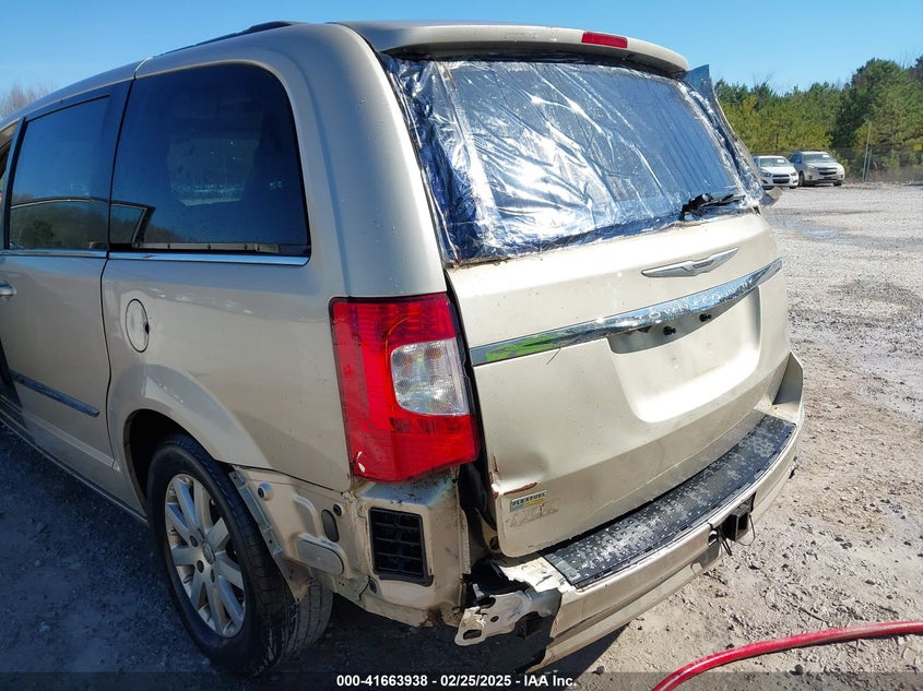 2015 CHRYSLER TOWN & COUNTRY VIN: 2C4RC1BG7FR539065